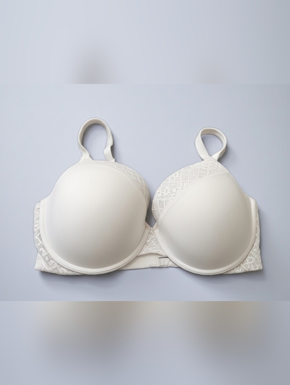 Victoria's Secret Ivory Lace-Trim T-Shirt Bra